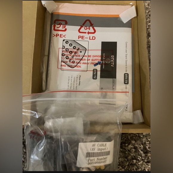 NEW VIZIO LCD remote, parts, cords, Manuel’s etc - Picture 2 of 4